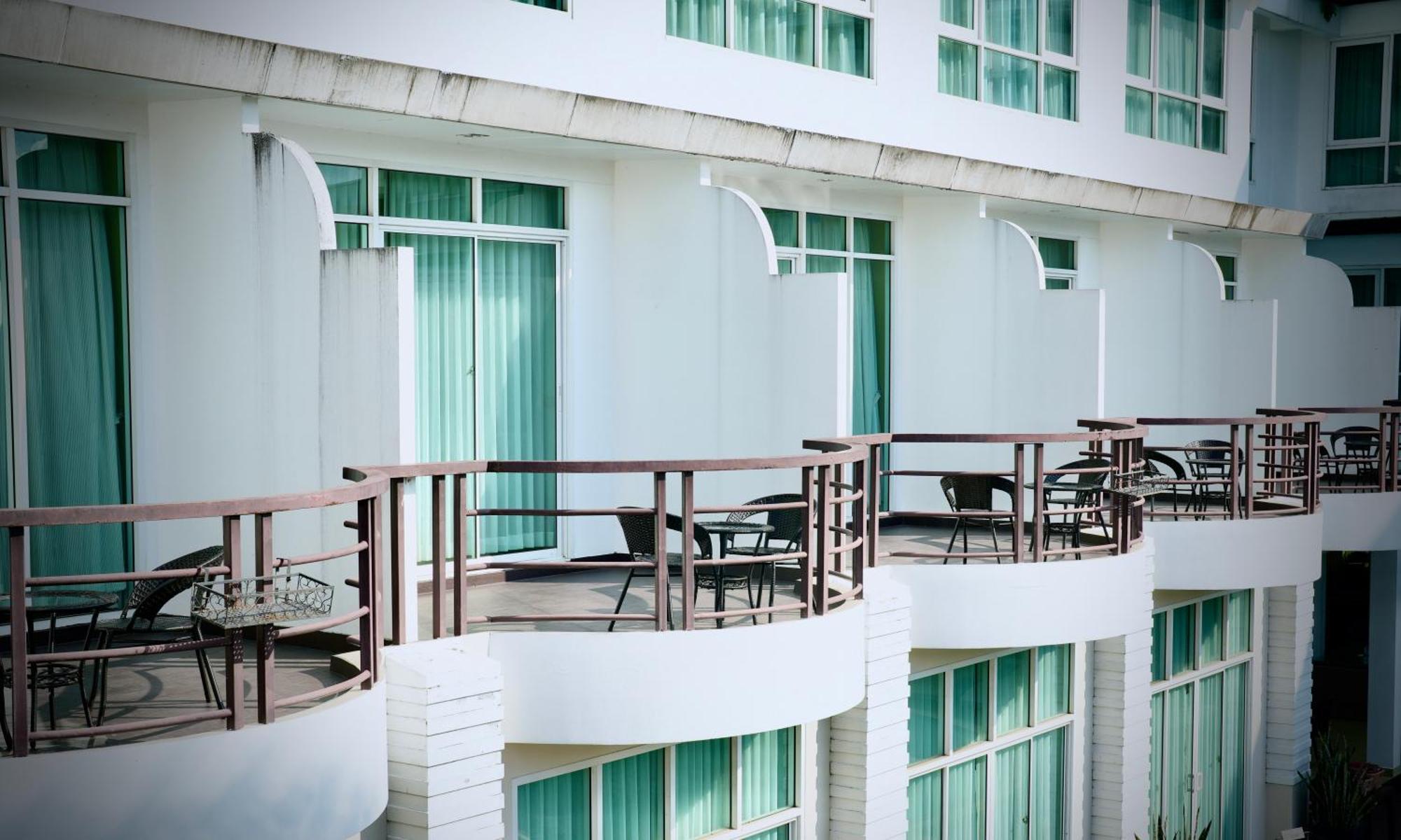 A-Te Chumphon Hotel - Sha Plus Eksteriør billede