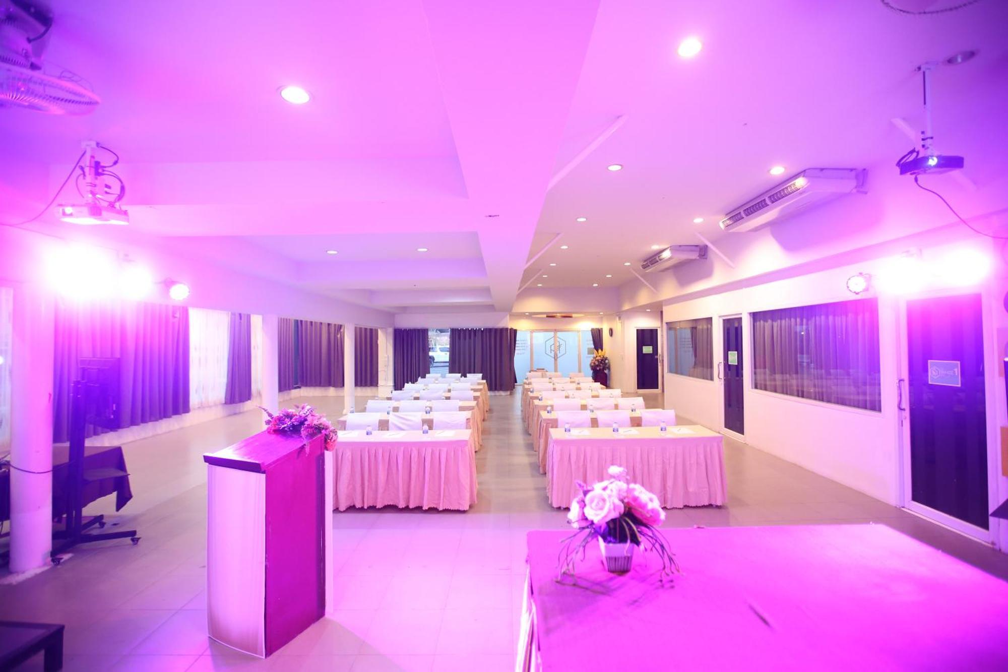 A-Te Chumphon Hotel - Sha Plus Eksteriør billede