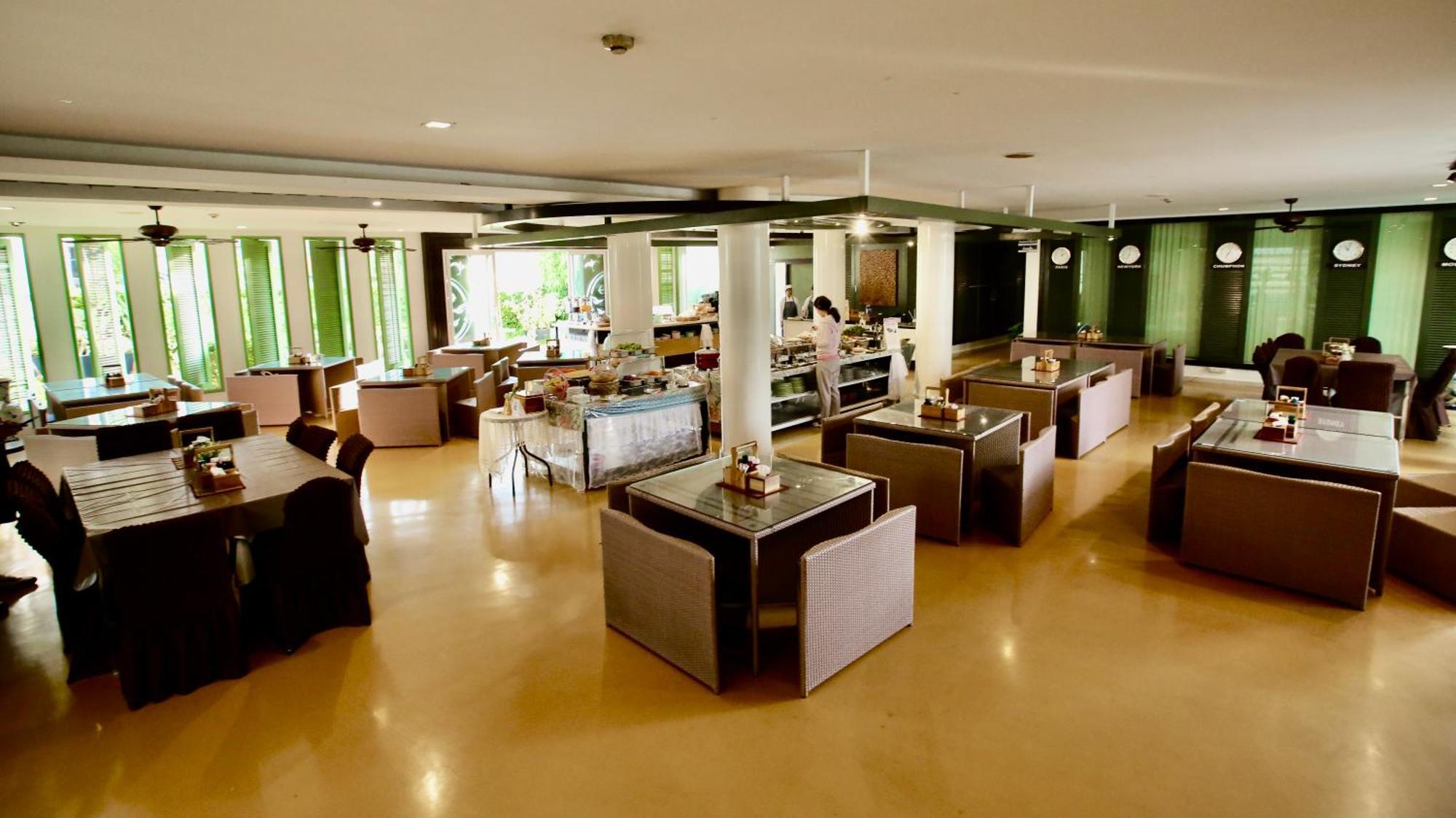 A-Te Chumphon Hotel - Sha Plus Eksteriør billede